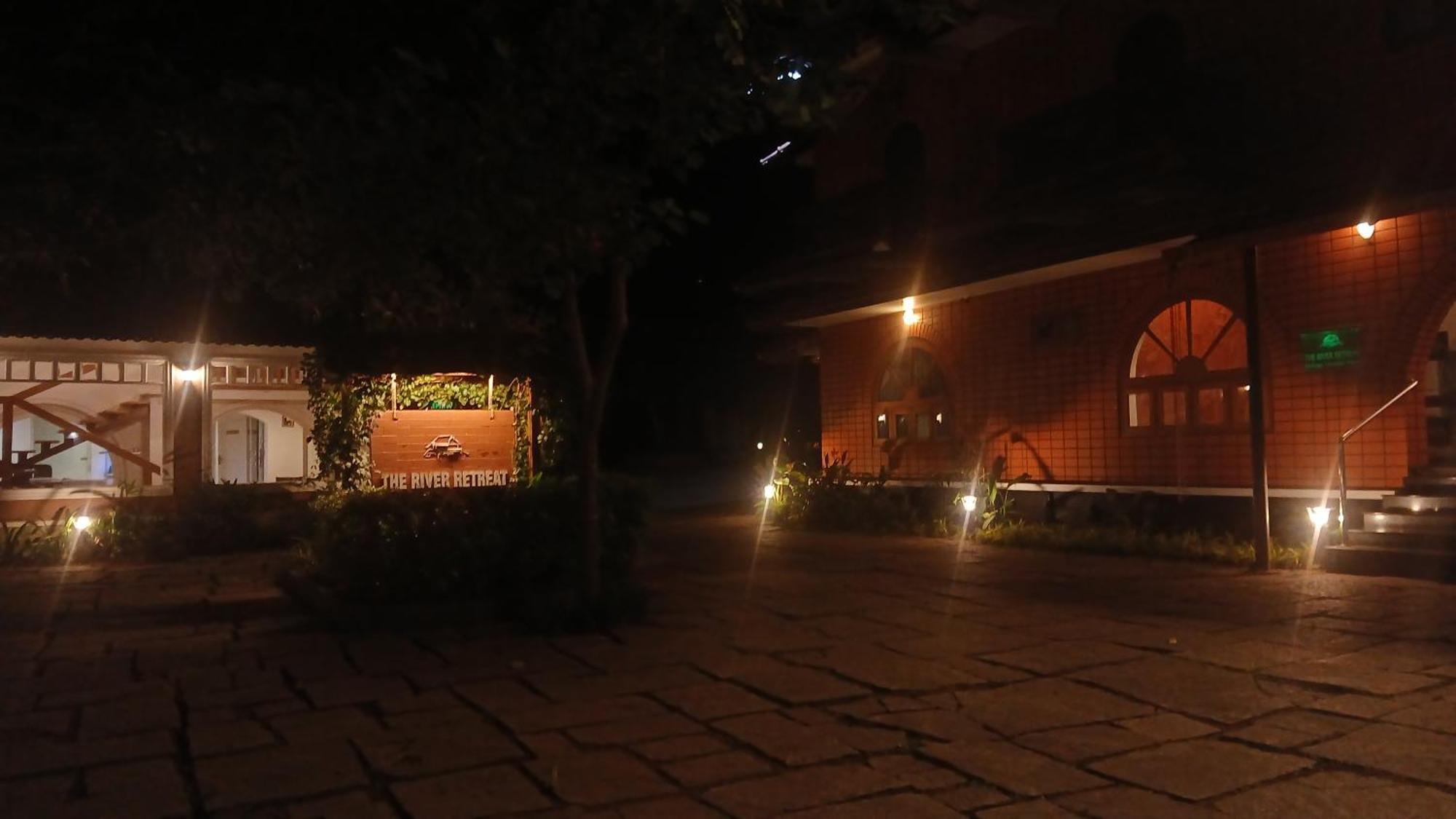The River Retreat Heritage Ayurvedic Resort Shoranur Buitenkant foto