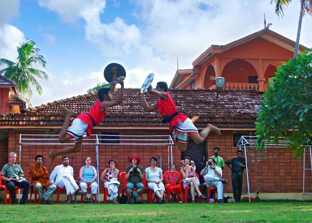 The River Retreat Heritage Ayurvedic Resort Shoranur Buitenkant foto