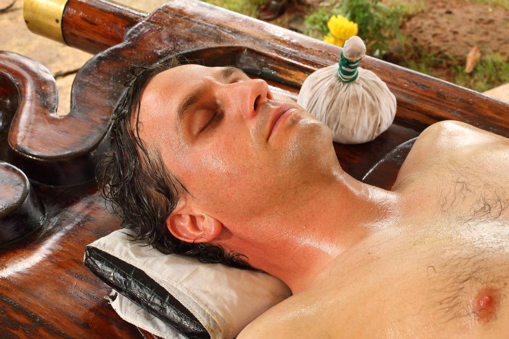 The River Retreat Heritage Ayurvedic Resort Shoranur Buitenkant foto
