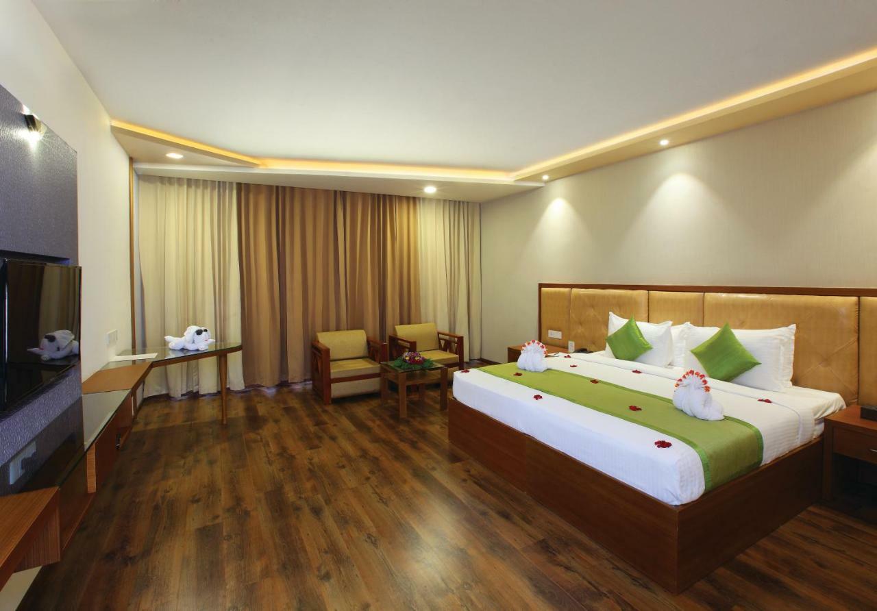 The River Retreat Heritage Ayurvedic Resort Shoranur Buitenkant foto
