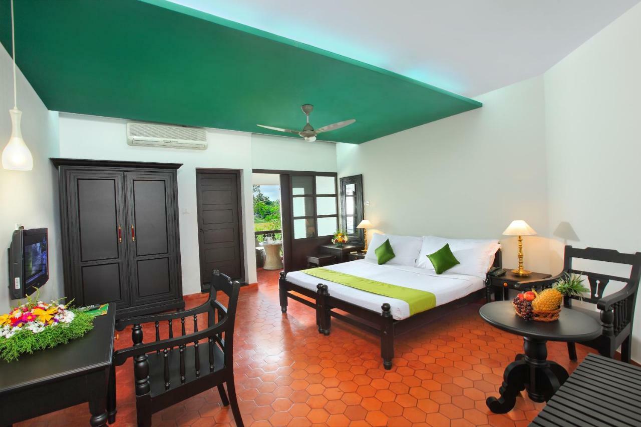 The River Retreat Heritage Ayurvedic Resort Shoranur Buitenkant foto
